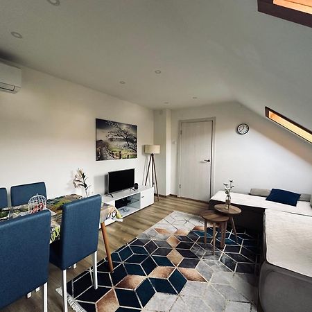 Apartman Vucinic เซทินเจ ภายนอก รูปภาพ